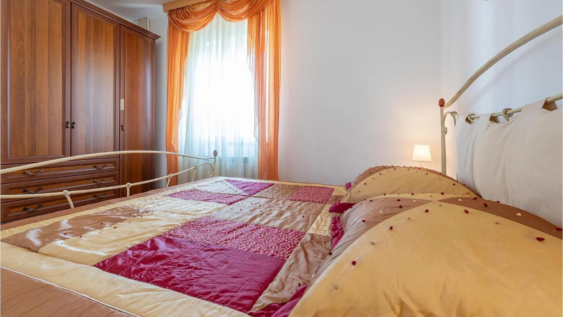 2 Bedroom Beautiful Apartment In 자다르 크로아티아